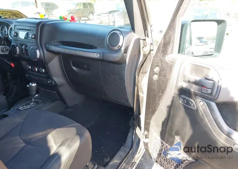 2017 Jeep Wrangler Unlimited Sport 4X4 z USA, uszkodzony, nr VIN 1C4BJWDG6HL559546